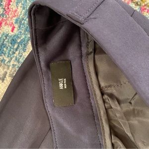Express navy blue ankle dress pant. NWT never worn.
